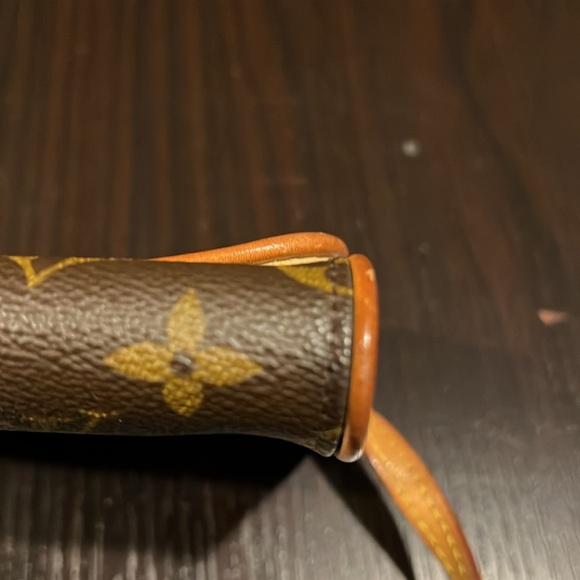 Louis Vuitton Pochette Twin GM Clutch - Picture 3 of 5